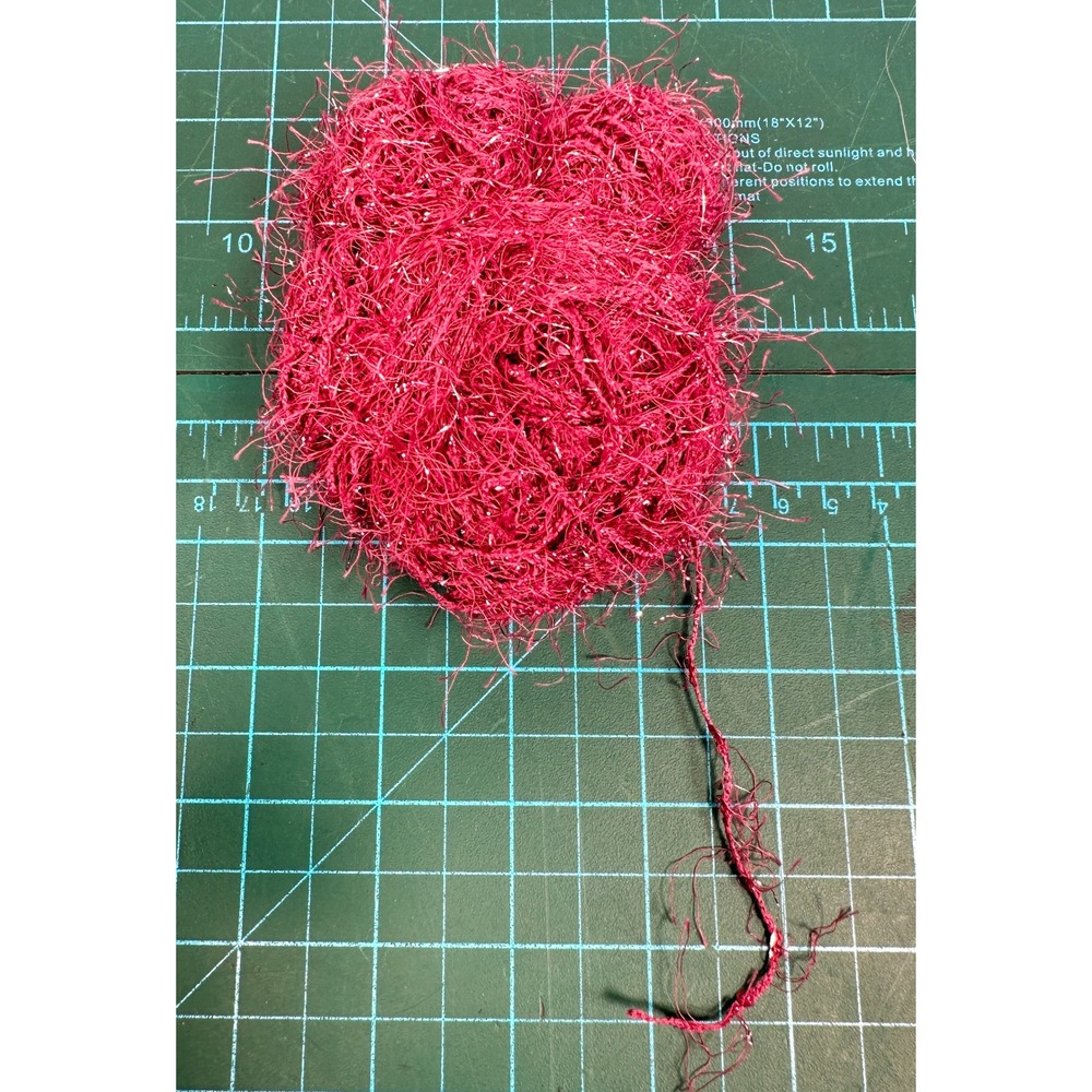 Red Heart Scrubby Yarn 34g Red Eyelash Textured Dishcloth Destash Cake Ball